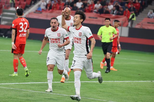 【中超】韦世豪头球武磊复出难救主 海港1比3蓉城